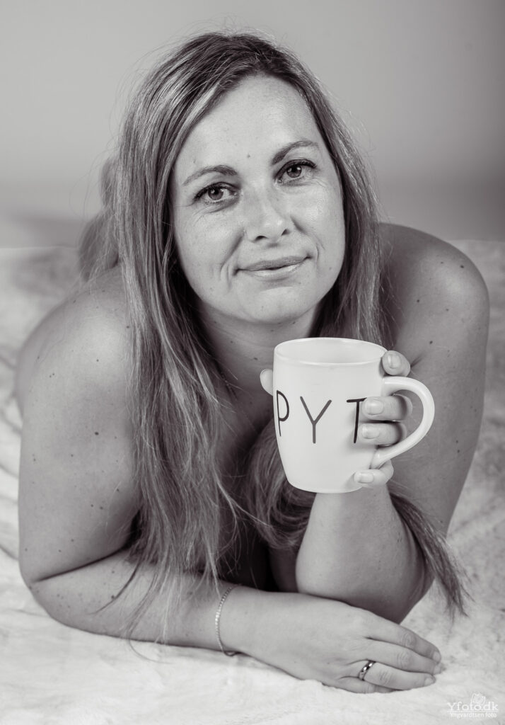 25HY09 1120 2