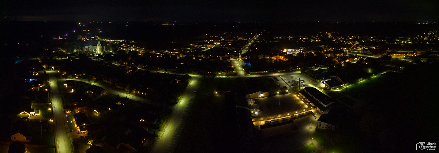 Aften og nat med dronen 2022 34 Julelys 221202 061 HDR Pano